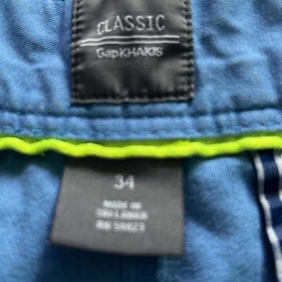 Gap classic khaki shorts, men’s 34 blue - Picture 3 of 4